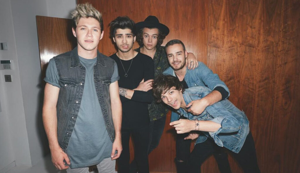 Picture of the boy band posing